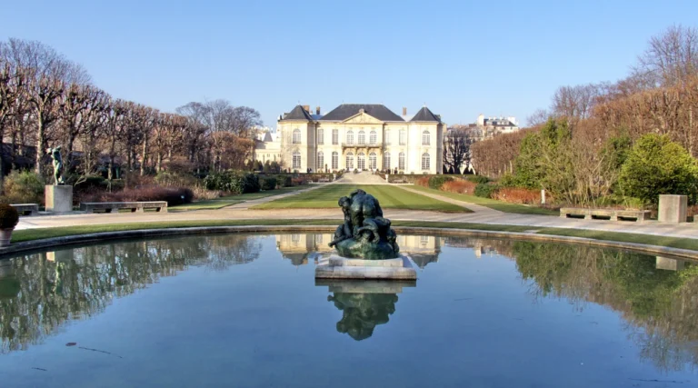 External courtyard of the Rodin Museum