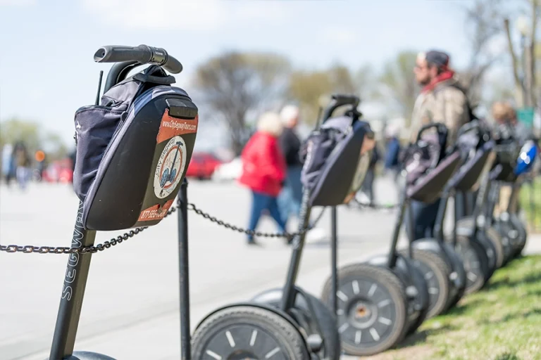 Paris: Guided Segway Tour