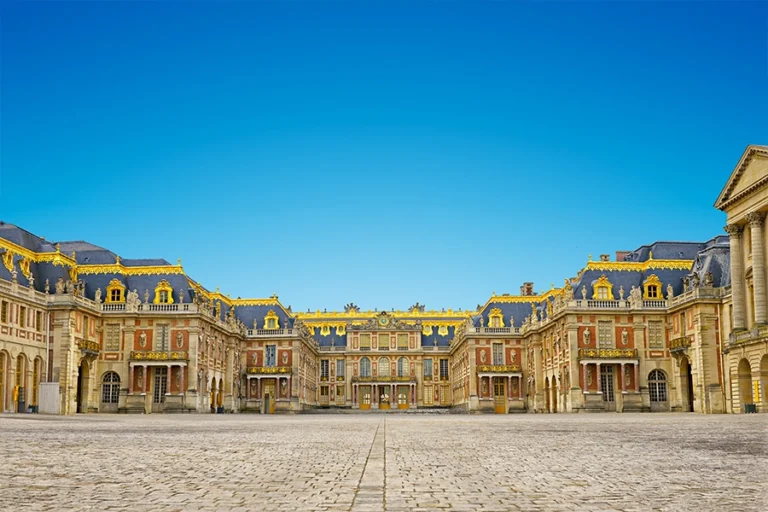 From Paris: Full-Day Guided Tour of Versailles