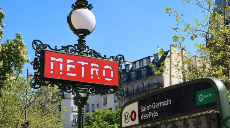Saint Germain des Prés Metro stop