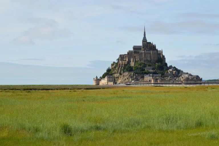 Mont-Saint-Michel Day Trip from Paris