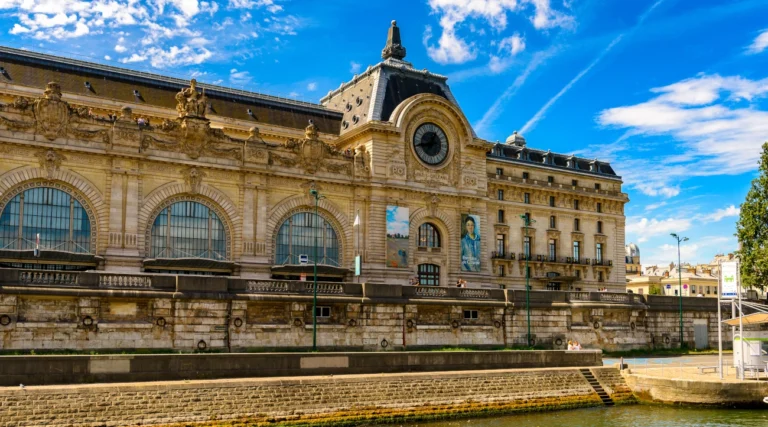Musée d'Orsay seen from the Seine