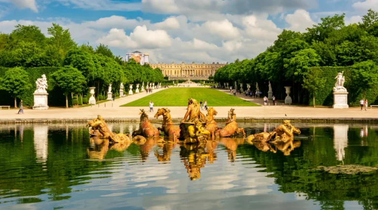 Overview from the gardens of the Palace of Versailles