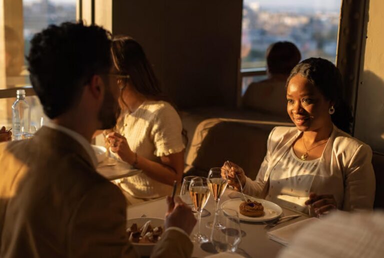 Early evening dinner at Madame Brasserie at the Eiffel Tower