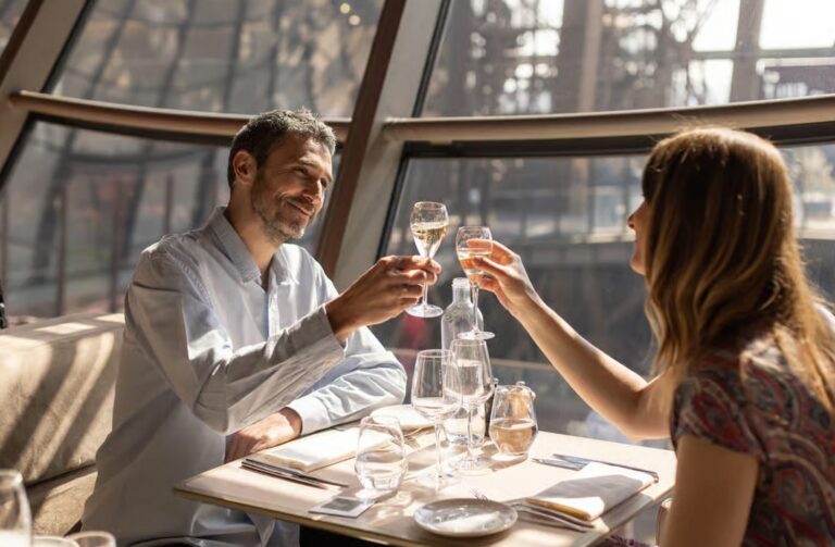Paris: 3-course lunch at Madame Brasserie (12:00 p.m.)