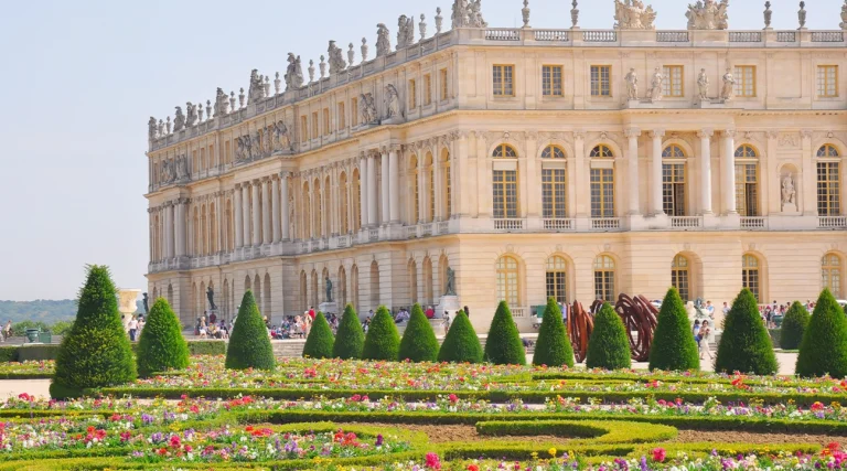 Side view of the Palace of Versailles