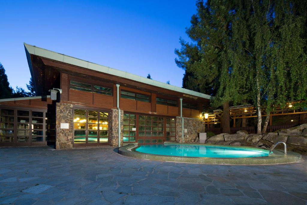 Disney Sequoia Lodge